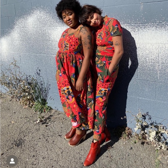 Nooworks PRIDE Tiger jogger pants in medium. Sold out print. - Picture 5 of 16